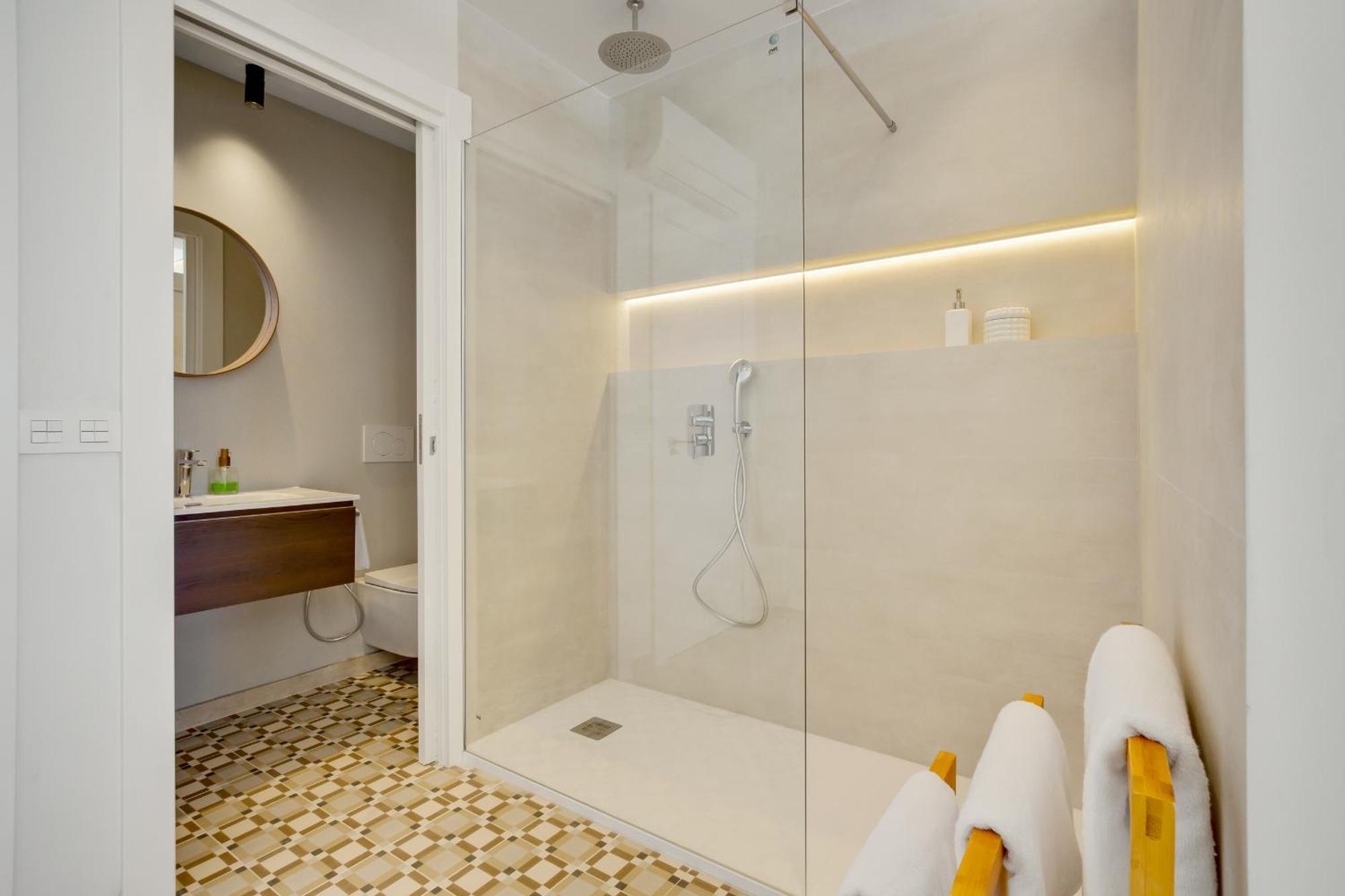 Santa Clara Modern & Exclusive Seafront Apartment Torremolinos Exteriér fotografie