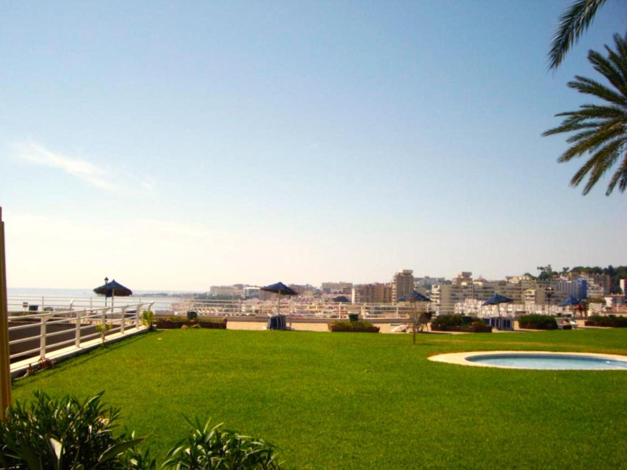 Santa Clara Modern & Exclusive Seafront Apartment Torremolinos Exteriér fotografie
