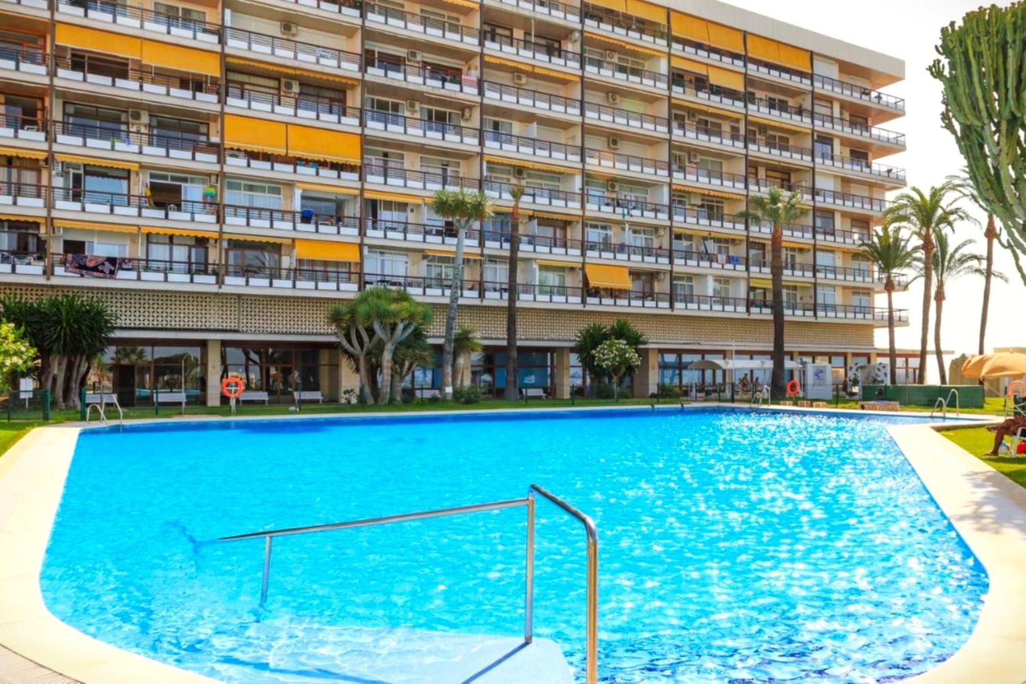Santa Clara Modern & Exclusive Seafront Apartment Torremolinos Exteriér fotografie