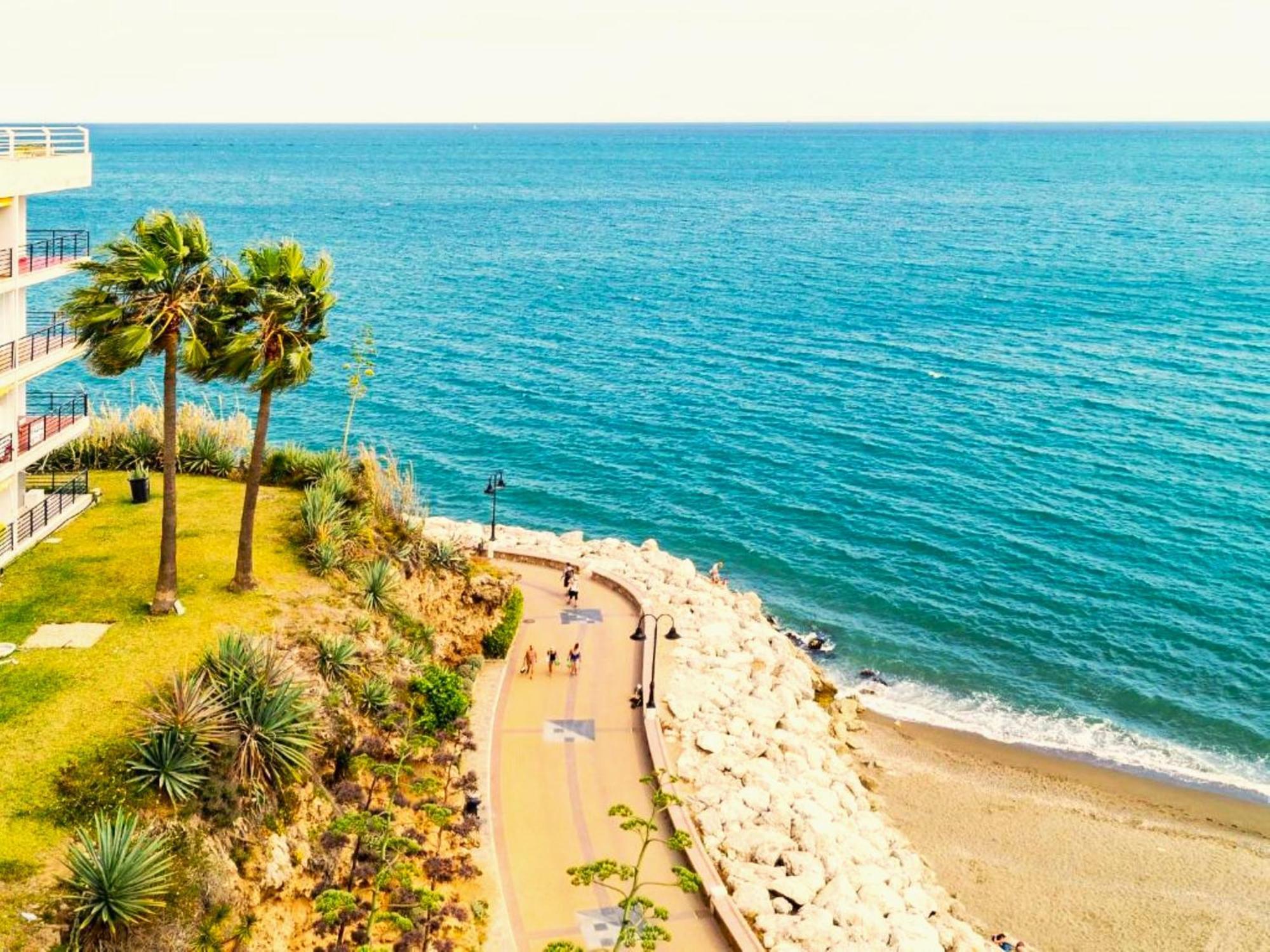 Santa Clara Modern & Exclusive Seafront Apartment Torremolinos Exteriér fotografie